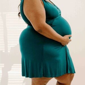 Elegant Teal Maternity Dress